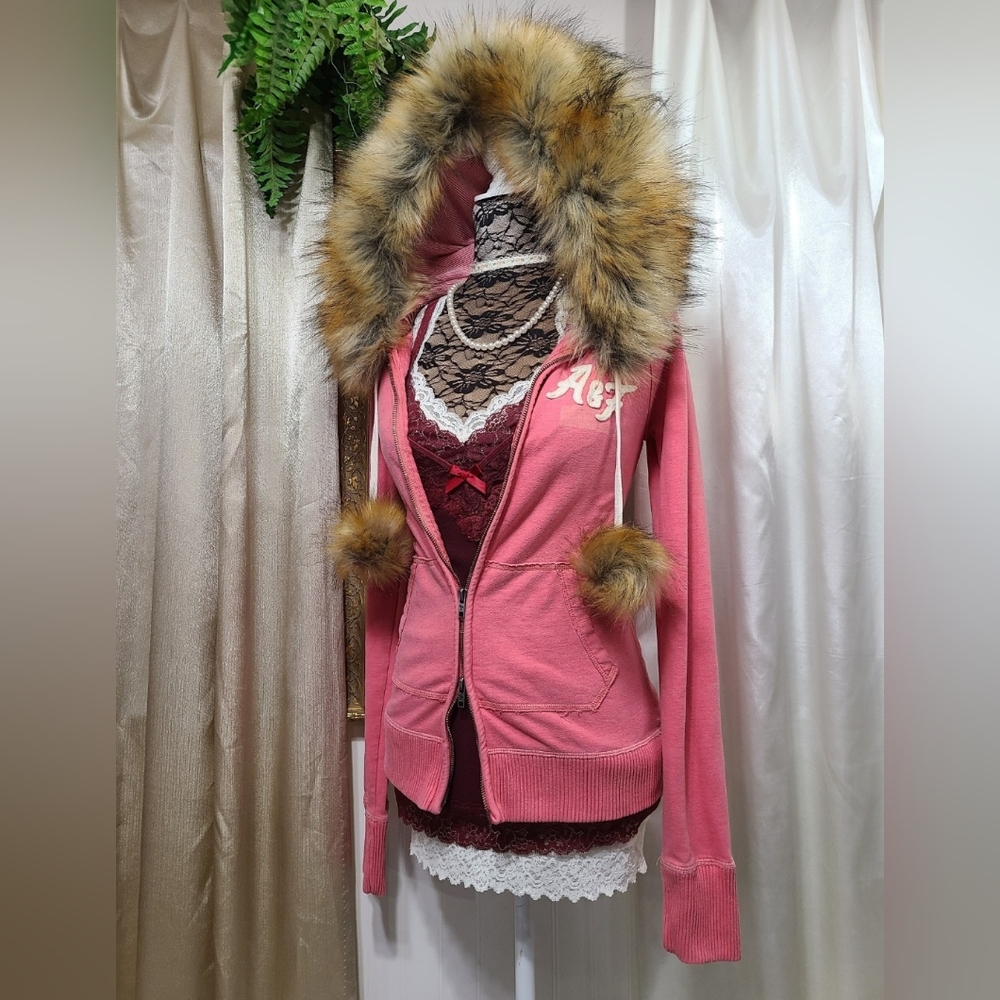 ♡ Y2K ♡ Abercrombie & Fitch Pink Faux Fur Hood Double Zipper Jacket Pompoms